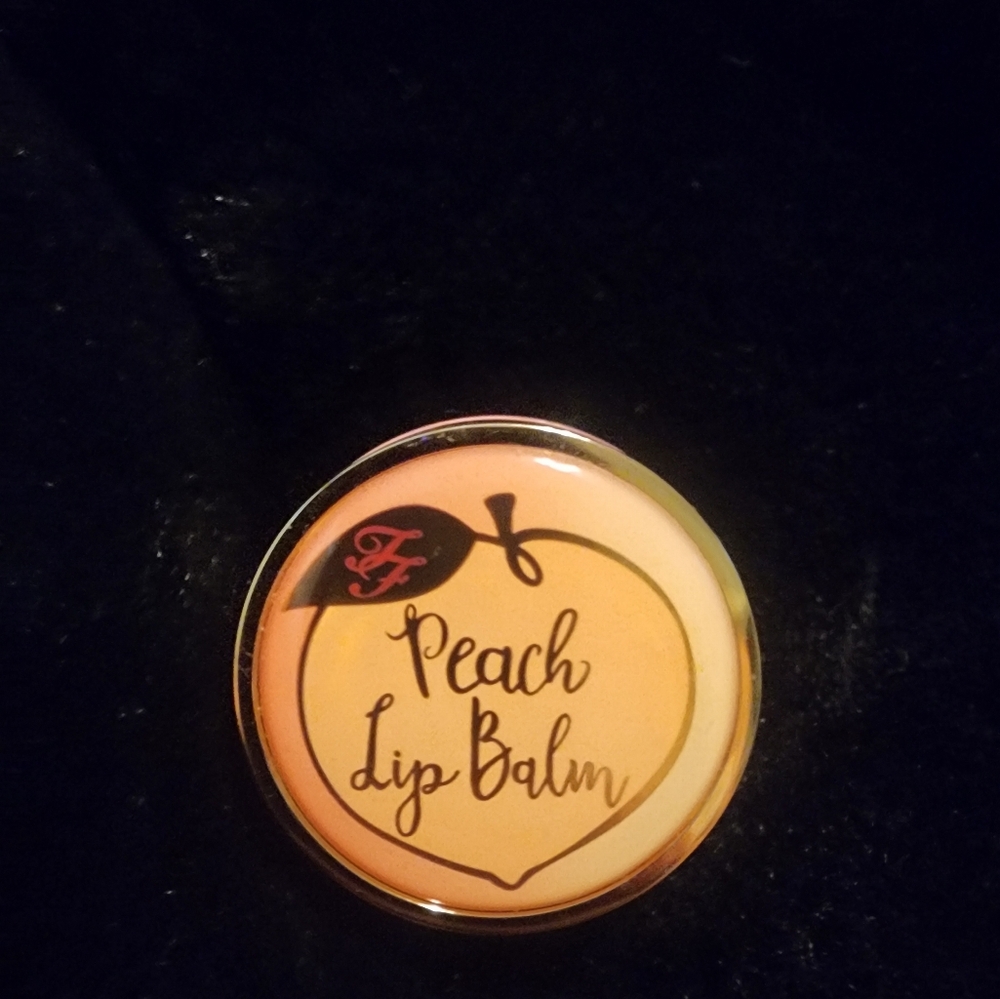 Too Faced Peach Lipbalm, FULLSIZE, NWT! 🔥🔥🔥